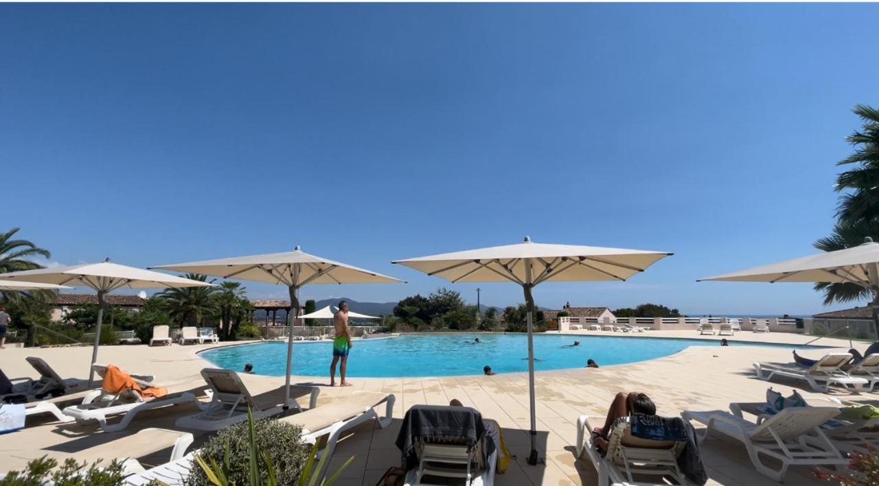 Studio Apartment - Domaine Du Golf Resort Roquebrune-sur-Argens Exterior foto